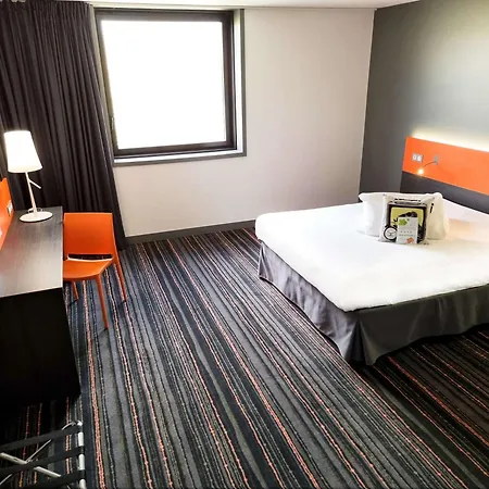 Ibis Styles Centre Gare Hotel 3*
