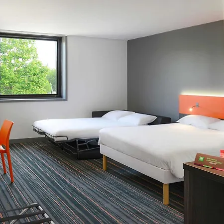 Ibis Styles Centre Gare מלון קאין