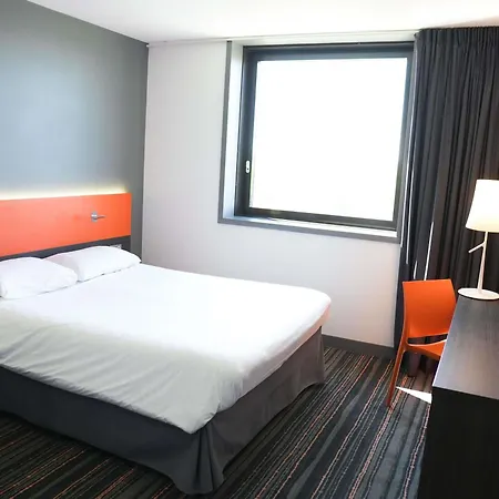 Ibis Styles Centre Gare Hotel 3*