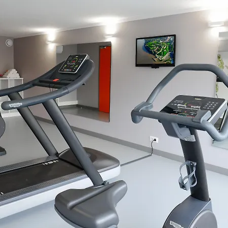 イビス スタイルズ サントル ガール ホテル 3*