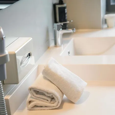 Ibis Styles Centre Gare Caen