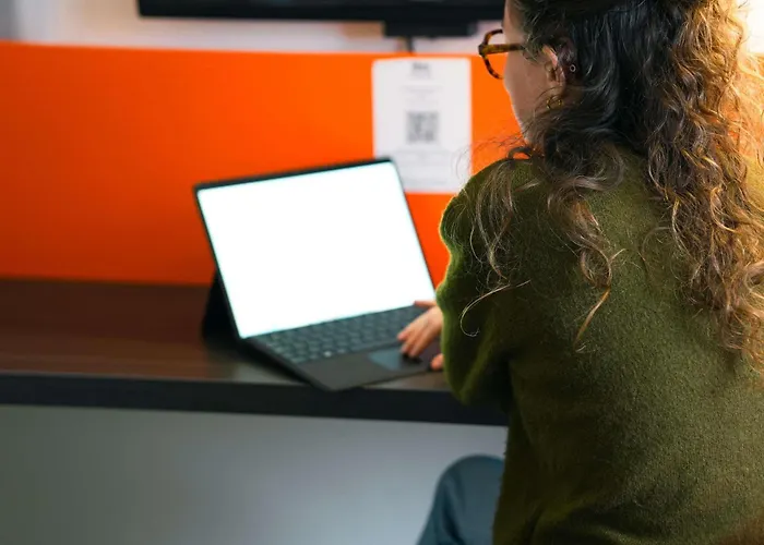 Ibis Styles Centre Gare Caen