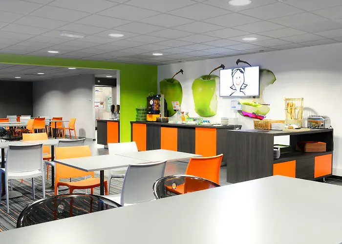 Ibis Styles Centre Gare Hotel 3*
